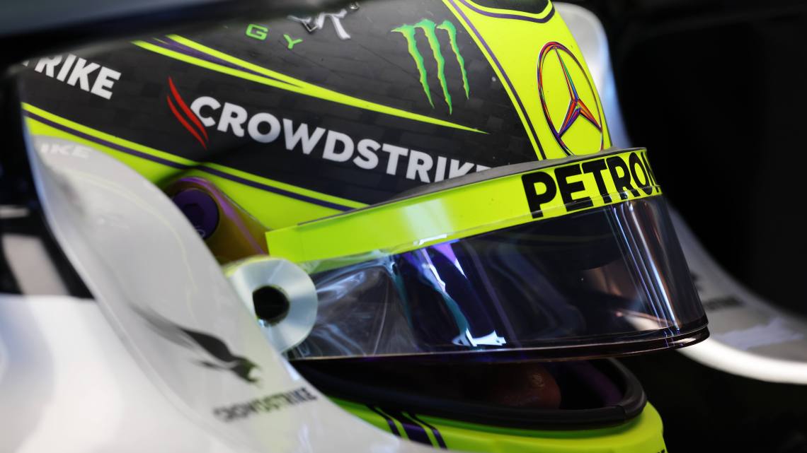 F1 & Social Media stand by Sir Lewis Hamilton after Nelson Piquet remarks