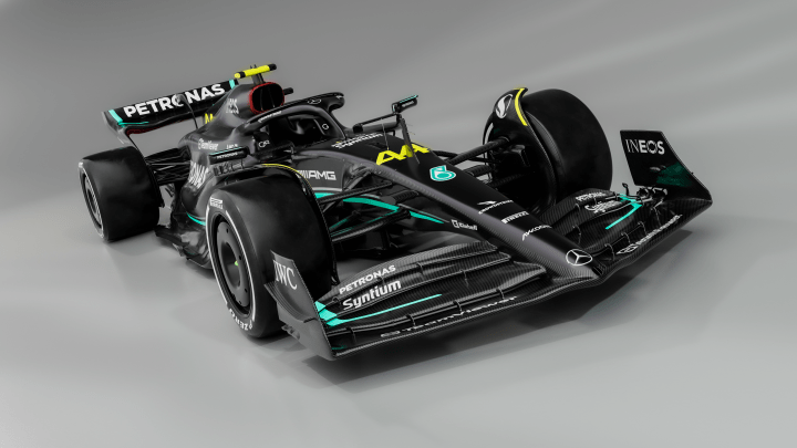 Mercedes unveil W14 as it returns to the black livery