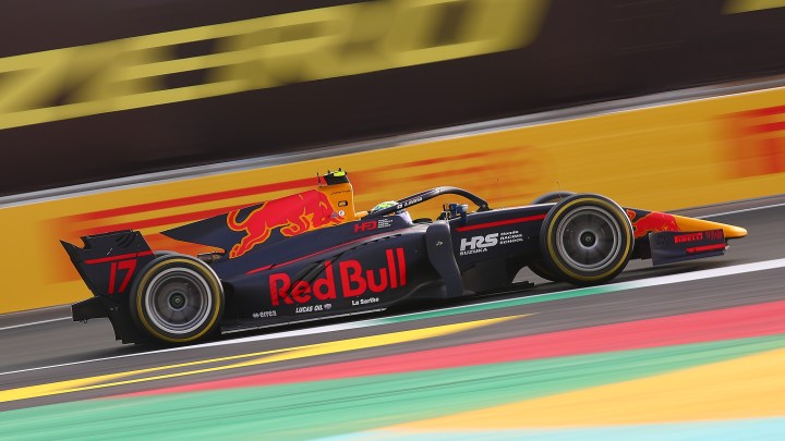 F2 Saudi Arabia GP: Iwasa controls sprint race after early move