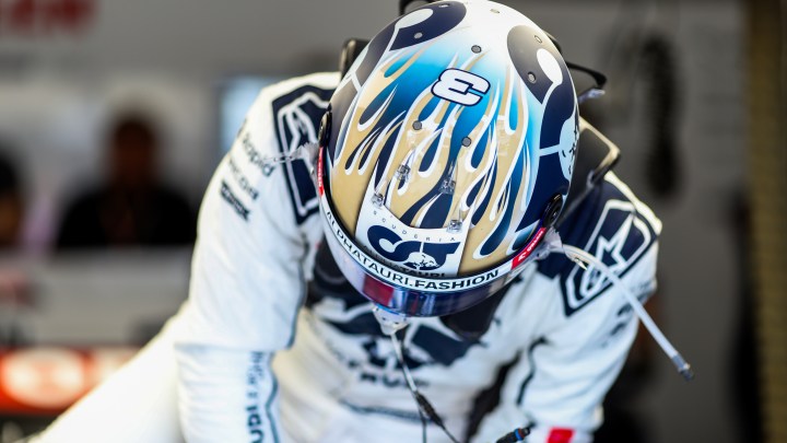 Liam Lawson to replace Daniel Ricciardo for Dutch GP after breaking hand