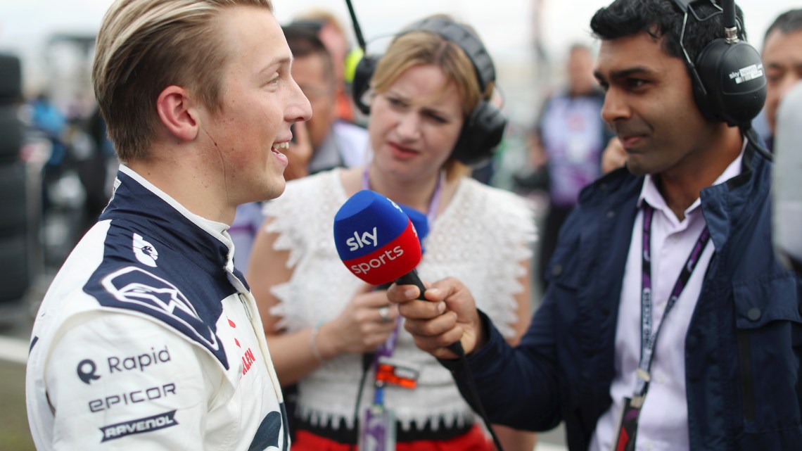 Lawson set to continue with Alpha Tauri as Ricciardo recovers