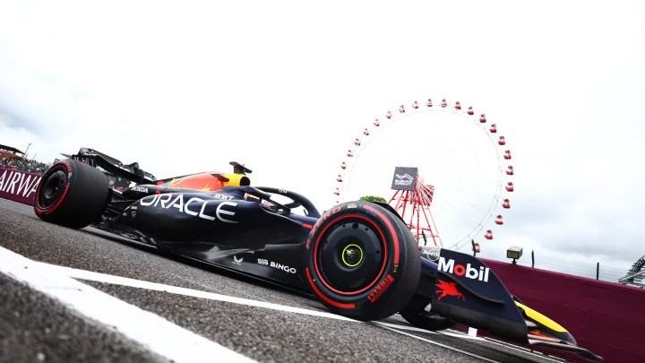 Verstappen heads the field in FP1 of Japan GP to shake off Singapore doubts