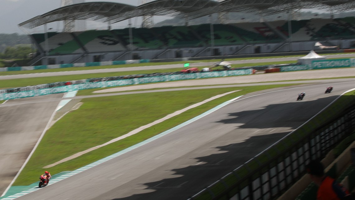 Bagnaia takes Malaysian MotoGP pole after smashing lap record