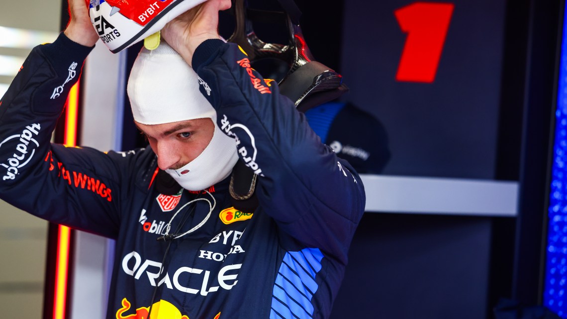 Verstappen tops first session of F1 pre-season test
