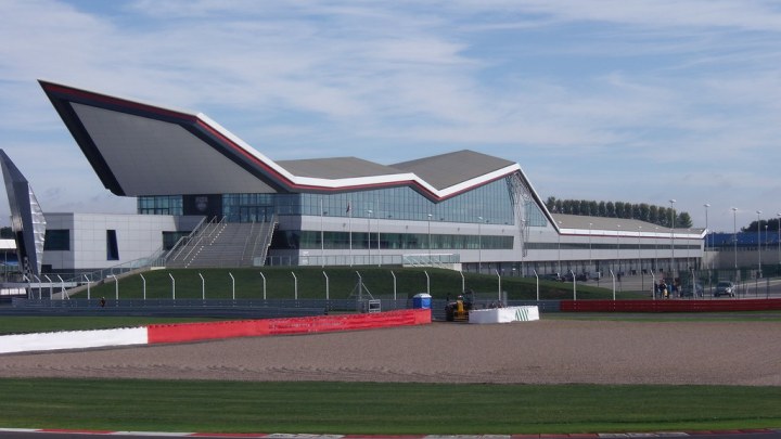 Norris completes Friday clean sweep at British GP with fastest FP2 lap