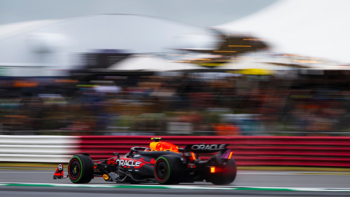 Sergio Perez OUT of British GP qualifying after beaching at Copse