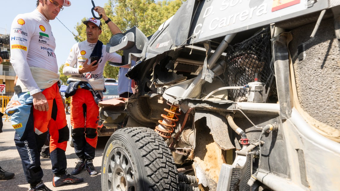 Neuville inherits WRC Acropolis Rally Greece lead into final day