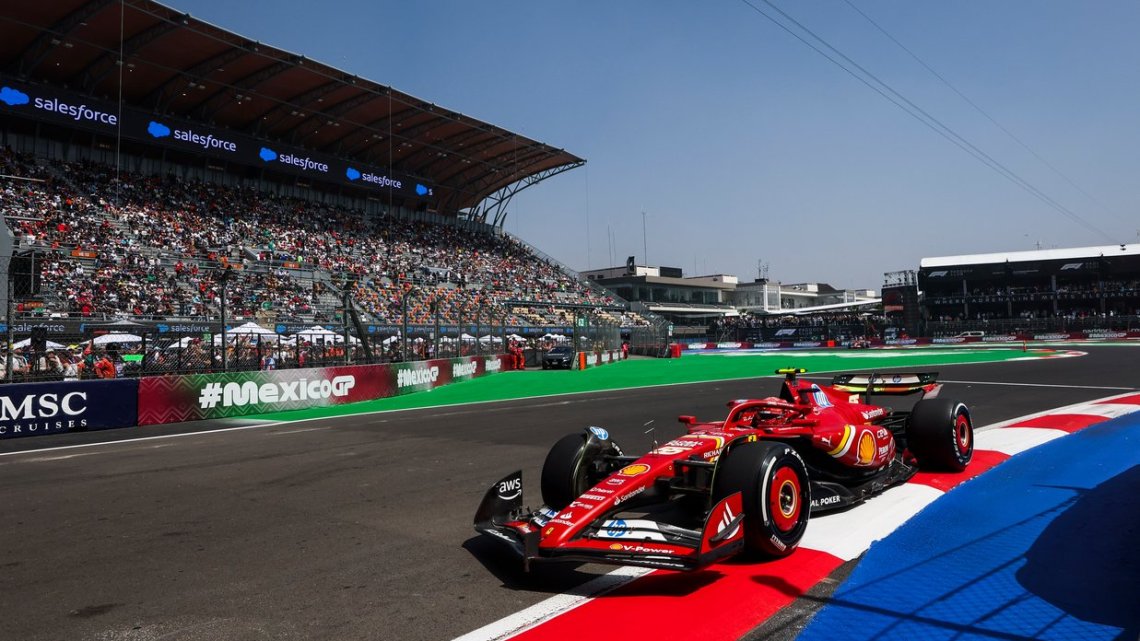 Sainz takes pole ahead of Verstappen for Mexico GP