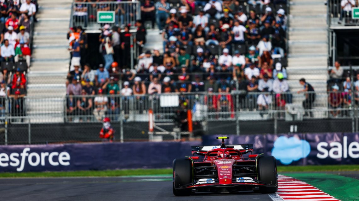 Sainz claims Mexico GP as Verstappen punished in battle against Norris