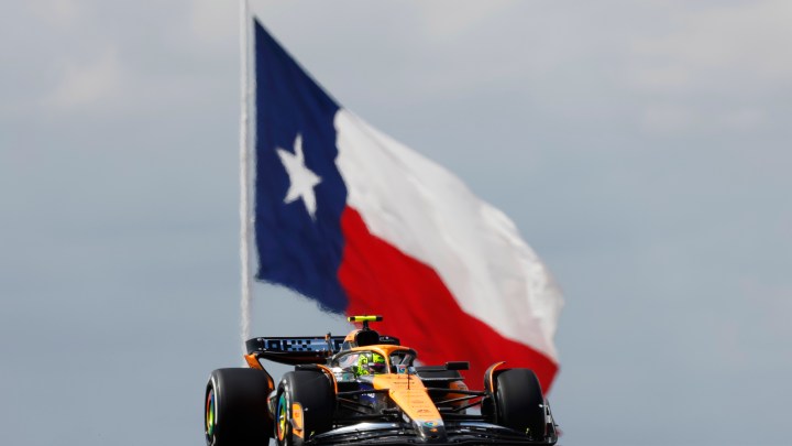 Norris takes US Grand Prix pole after Russell crashes in F1 qualifying
