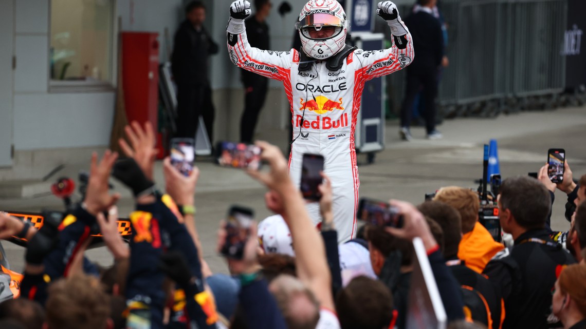 Max Verstappen controls Japan GP win over McLaren duo