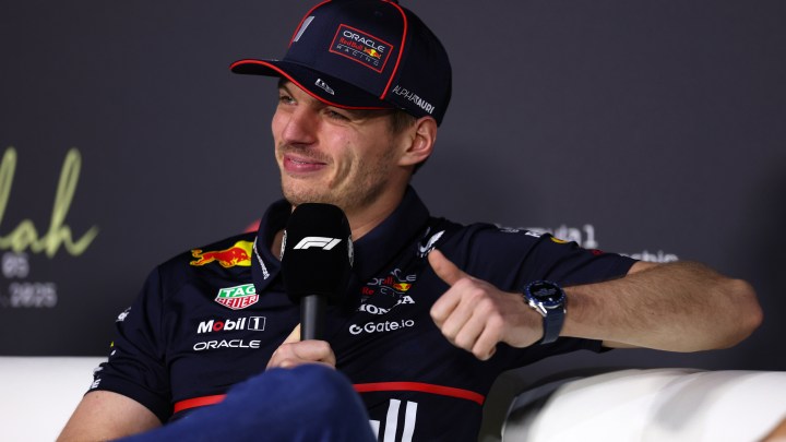 Verstappen tells Sky F1 commentator to ‘focus on commentating’ at Saudi Arabian GP