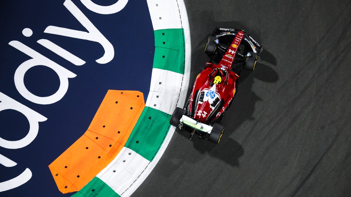Hamilton avoids punishment with Albon in Saudi Arabian GP practice