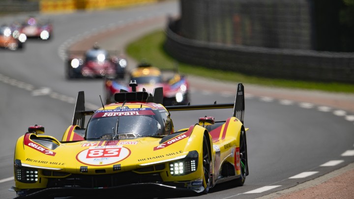 Robert Kubica leads AF Corse to Le Mans 24 Hour victory