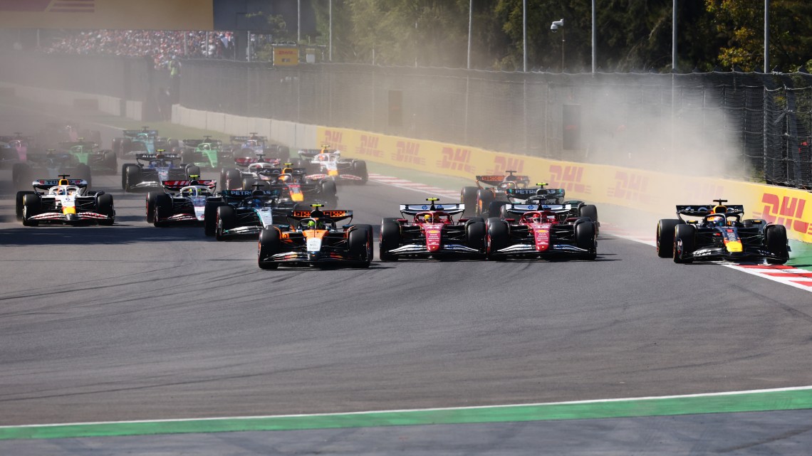 Lando Norris wins in Mexico City Grand Prix as Oscar Piastri loses championship lead