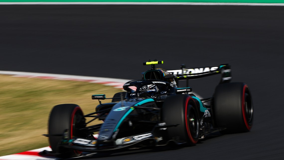 Kimi Antonelli heads George Russell in final practice of Japanese GP