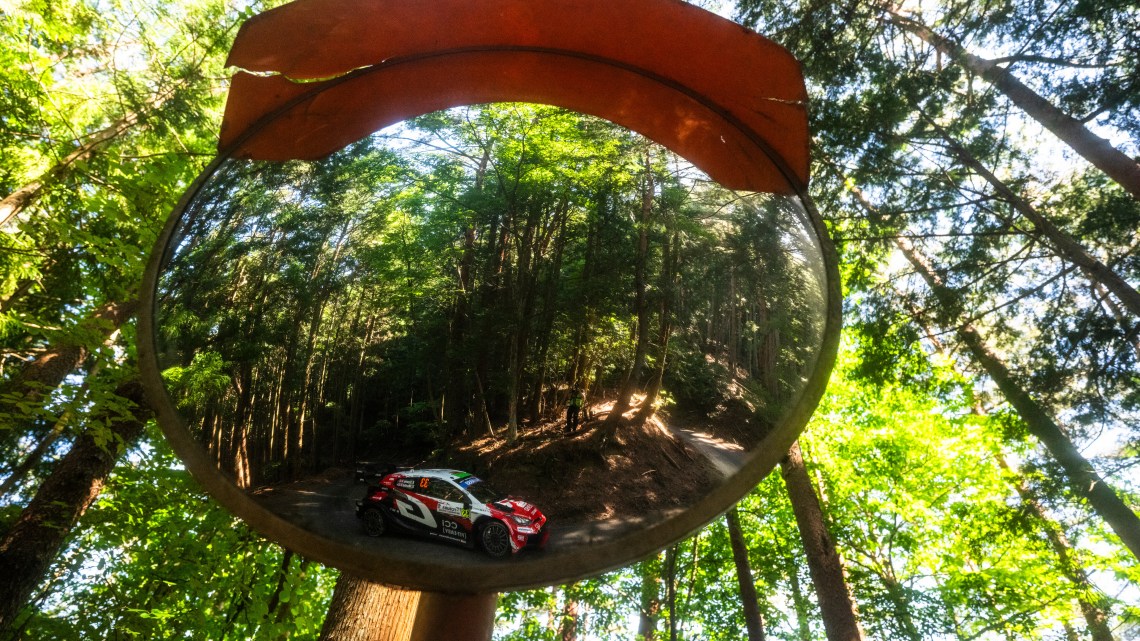Evans heads Ogier as Solberg retires after crash in Rally Japan