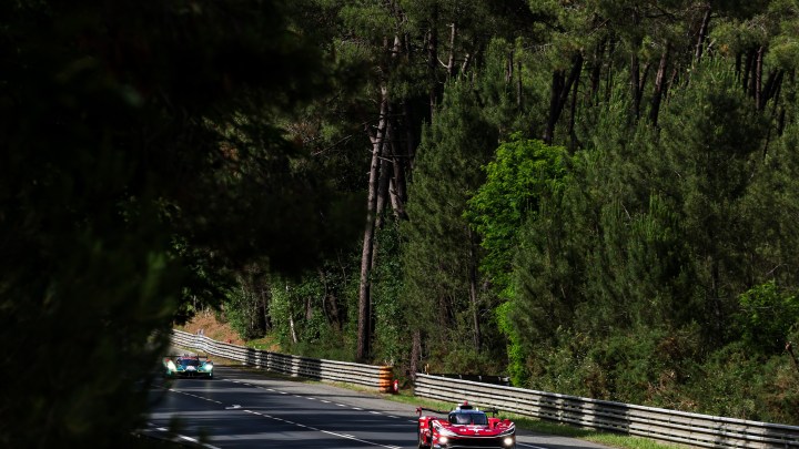 Toyota heads opening hour of Le Mans 24 Hours