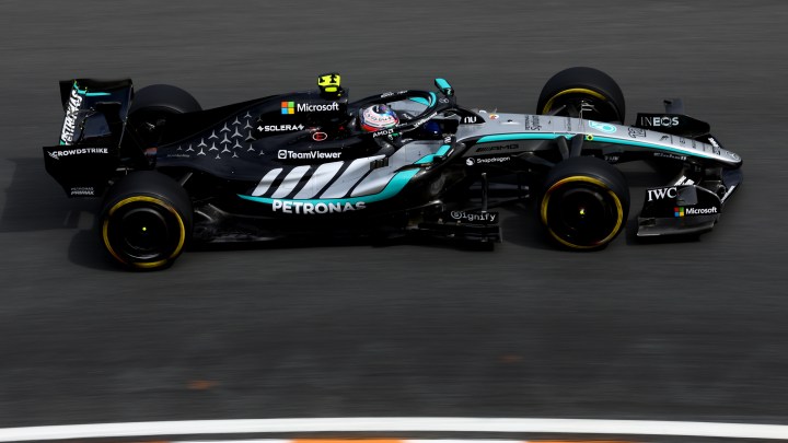 Antonelli tops FP1 after F1 summer break at Dutch GP