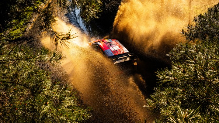 Thierry Neuville rolls on first test of Rally Chile day two